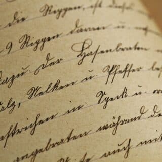 Typography: Make a Difference in Handwritten Letters